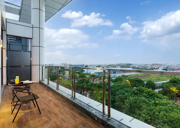 Guangzhou Southern Airlines Pearl Airport Hotel- Free Shuttle Bus To Airport