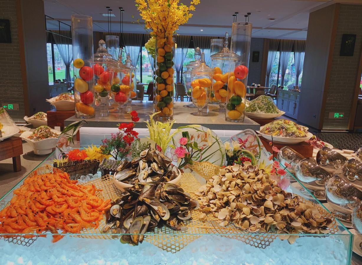 Southern Airlines Pearl Airport Hotel- Free Shuttle Bus To Airport Hotel 5*