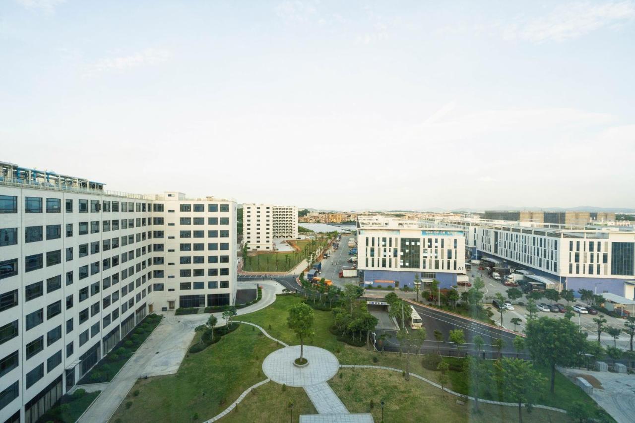 Southern Airlines Pearl Airport Hotel- Free Shuttle Bus To Airport Hotel 5*