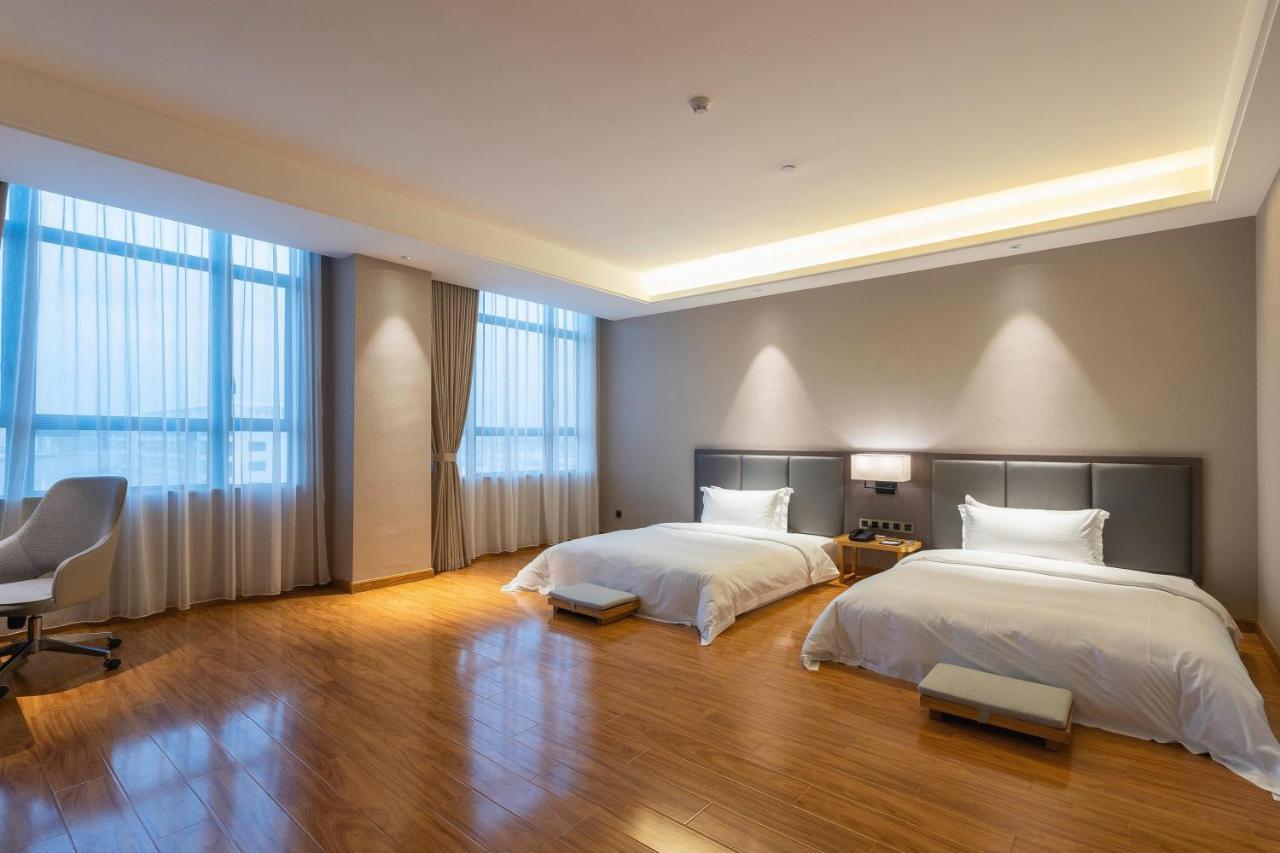 Southern Airlines Pearl Airport Hotel- Free Shuttle Bus To Airport 5* Guangzhou