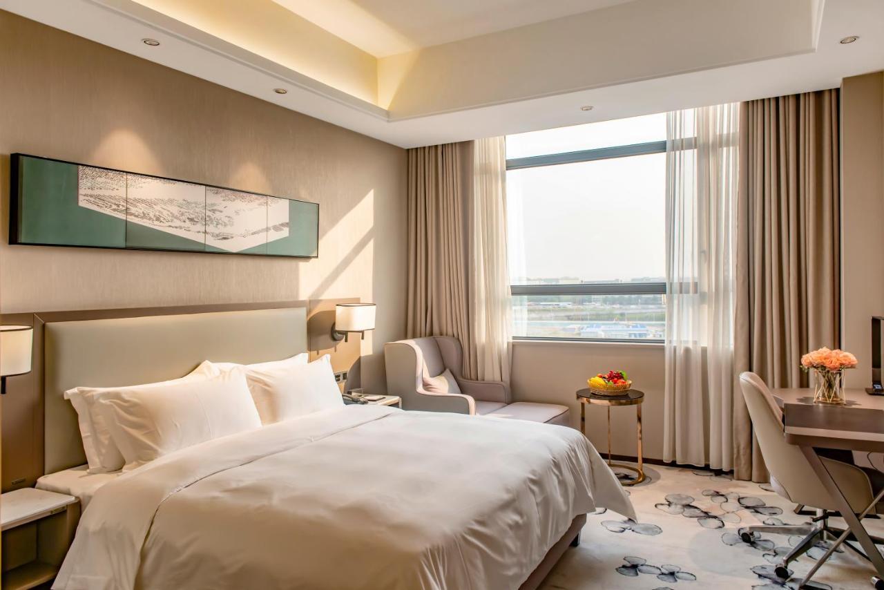 Southern Airlines Pearl Airport Hotel- Free Shuttle Bus To Airport