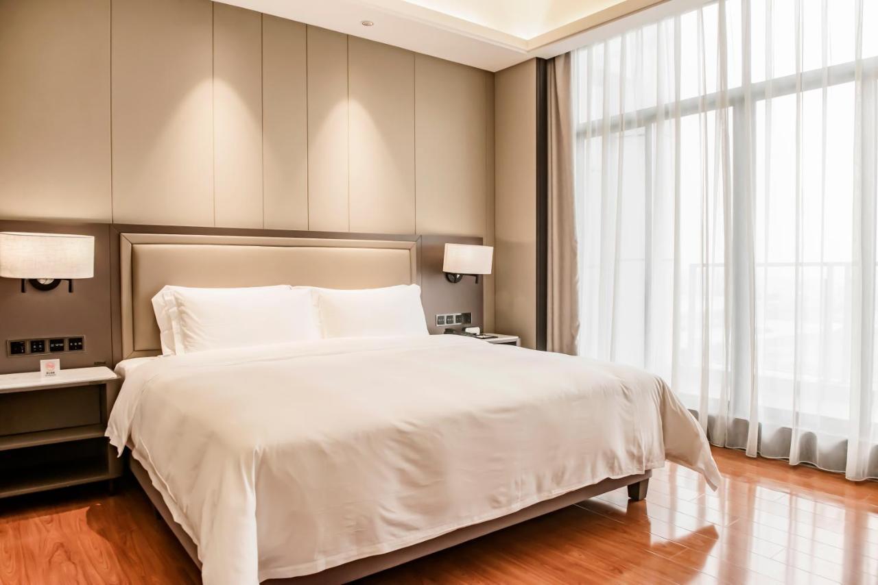 Southern Airlines Pearl Airport Hotel- Free Shuttle Bus To Airport Hotel 5*